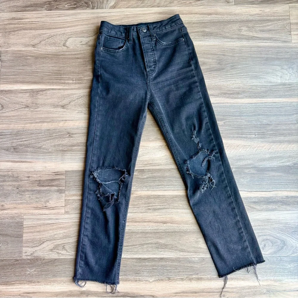 Wild Fable Size 00 High‎ Rise Distressed Straight Leg Jeans Black